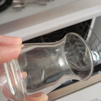 Altus Bulaşık Makinesinde Kireçli Ve Bulanık Yıkama Sorunu