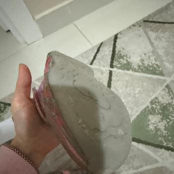 Skechers Ayakkabısındaki Erime Ve Yırtılma Sorunu Garanti Reddiyle Sonuçlandı