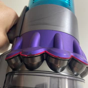 Dyson Gen5 Süpürge Sürekli Arızalı, Çözüm Sunulmuyor