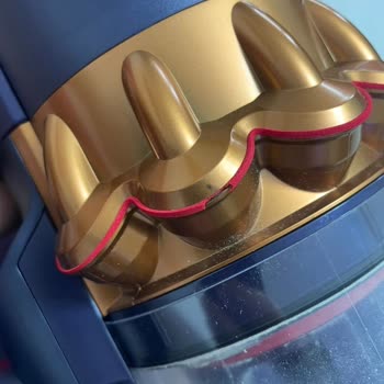 Dyson Gen5 Süpürge Sürekli Arızalı, Çözüm Sunulmuyor