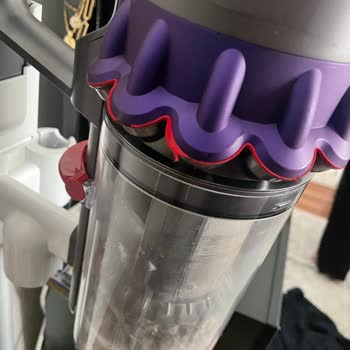 Dyson Gen5 Süpürge Sürekli Arızalı, Çözüm Sunulmuyor