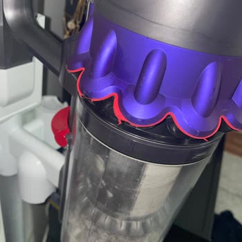 Dyson Gen5 Süpürge Sürekli Arızalı, Çözüm Sunulmuyor