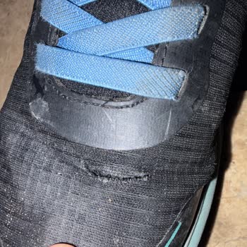 Skechers Ayakkabılarda Kısa Sürede Ön Bölüm Deformasyonu Ve İade Talebi