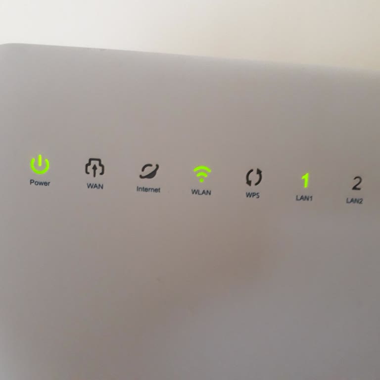 Kablo Kesildiği İçin İnternet Hizmeti Sağlanamıyor, Ekip Gelmedi