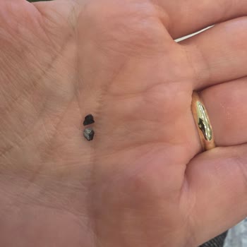 Beyoğlu Dubaco Çikolatasında Metal Parçalar: Sağlık Riski