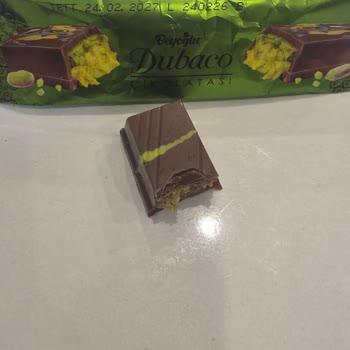 Beyoğlu Dubaco Çikolatasında Metal Parçalar: Sağlık Riski