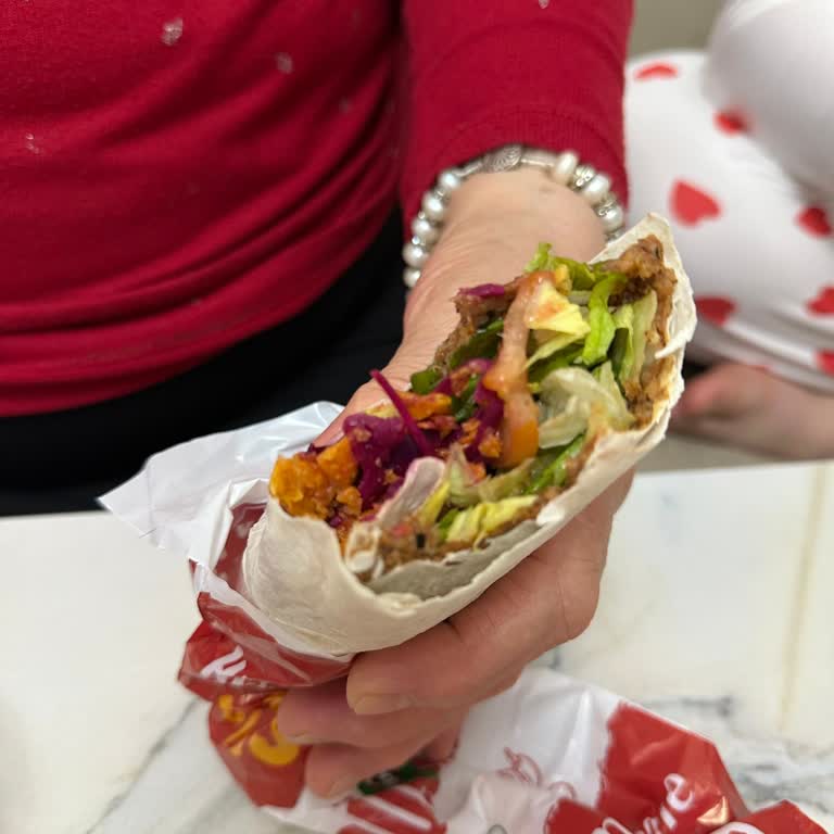 Yanlış Malzeme Ve Acı Seçimi Nedeniyle Çiğ Köfte Siparişinde Tam İade Talebi