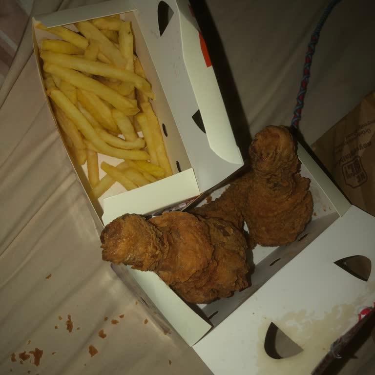 Yanlış Tavuk Göğüsü Siparişi, İki Gün Üst Üste But Gönderildi