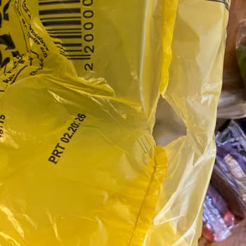 Şok Markette Yırtık Poşetler Nedeniyle İade Talebi