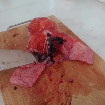 Carrefour SA Balık Temizliği Ve Müşteri Hizmetinde Sürekli İhmalkârlık