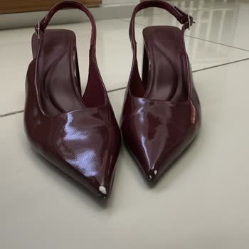 Bershka Ayakkabısında Kalite Sorunu, İlk Kullanımda Deforme Oldu