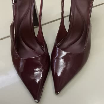 Bershka Ayakkabısında Kalite Sorunu, İlk Kullanımda Deforme Oldu