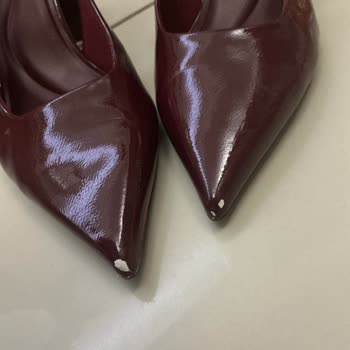 Bershka Ayakkabısında Kalite Sorunu, İlk Kullanımda Deforme Oldu