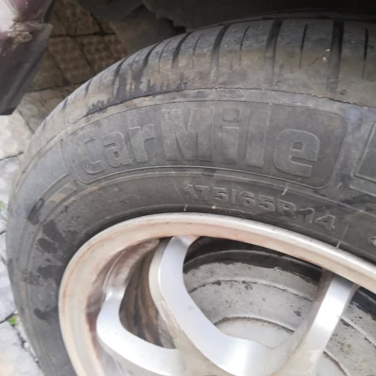 Balon Yapan Milestone Lastiğin Garanti Değişimi İçin Acil Talep