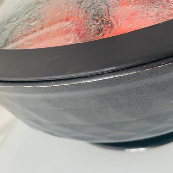 Karaca Tencere Setinde Boya Soyulması Ve Kapak Contalarında Yırtılma