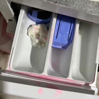 Ariel Deterjanının Erimemesi Ve Ücret İadesi Talebi