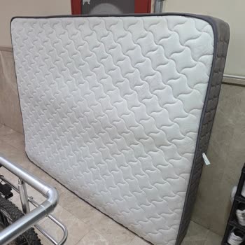 Teslimat Gecikmesi, Umursamaz Personel Ve Eski Yatağın Ücret Talebi