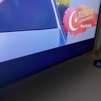 Alınan Televizyonda Kısa Sürede Siyah Ekran Ve Dikey Çizgi Arızası