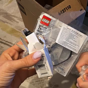 Lego Siparişimde Setler Yerine Kablolar Gönderildi, İade Talebi