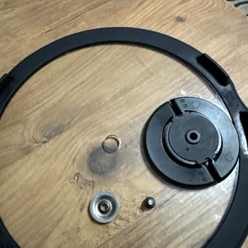 Tefal Ingenio XL Force Tava Kapağı Kulpu Vida Bölümünden Çıktı Ve Garanti Kapsamında Değişim Talebi