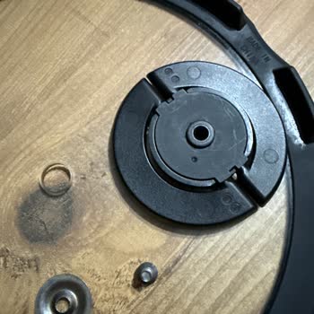 Tefal Ingenio XL Force Tava Kapağı Kulpu Vida Bölümünden Çıktı Ve Garanti Kapsamında Değişim Talebi