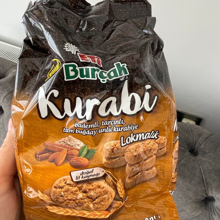 Eti Burçak Tarçınlı Bademli Bisküvilerde Acı Ve Pis Koku, Migros Geri Almayı Reddetti