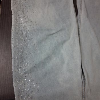 ABC Deterjan Yıkama Sonrasında Pantolonumda Belirgin Beyaz Lekeler Oluştu