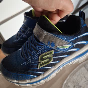 Skechers Çocuk Ayakkabısında Bir Ay İçinde Cırt Kısmının Deformasyonu Ve Kalite Sorunu