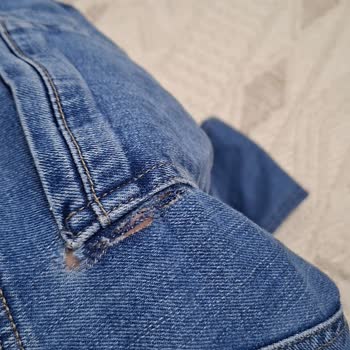 Mavi Black Martin Kot Pantolonun Arka Cepte Açılması Ve Ücret İadesi Talebi