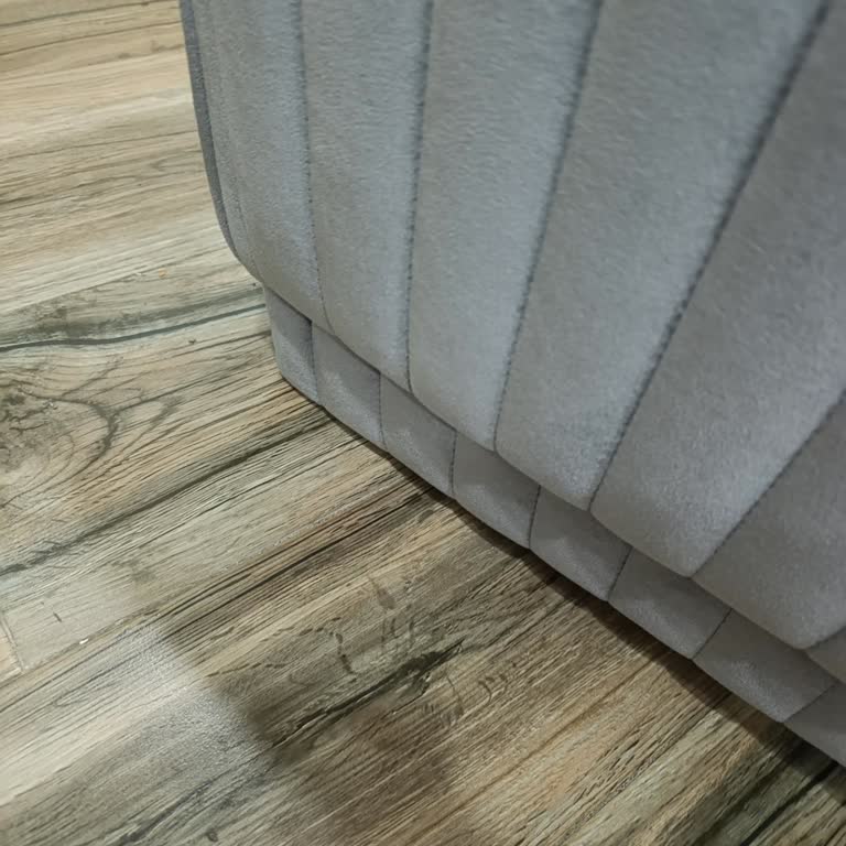 Koltuk Takımının Kırılan Ayakları Ve Süren Gıcırdama Sorunu İçin Çözüm Talebi