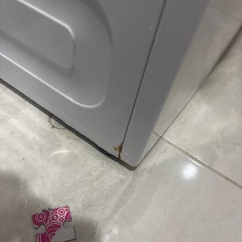 Beko Çamaşır Makinesinin Kısa Sürede Paslanması Ve Servis İlgisizliği