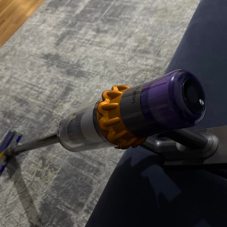 Dyson Dikey Süpürge Batarya Sorunu Ve Tekrarlayan Servis Sorunları