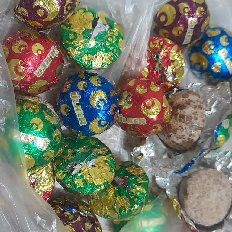 Ülker Çikolatalarında Renk Değişikliği Misafirler Önünde Mahcupiyet Yaratıyor