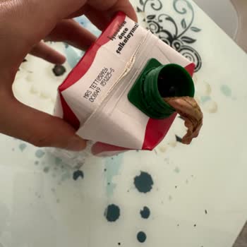 Cappy Vişne Suyu İçindeki Yabancı Cisim Ve Gıda Zehirlenmesi Şikayeti