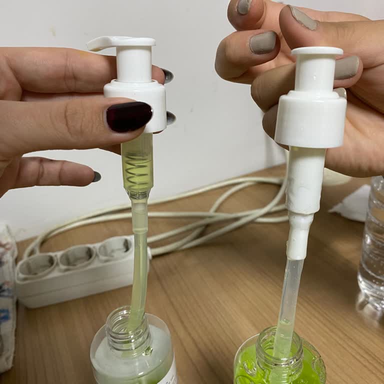 Mia Klinik Aplikatörlü Yıkama Jelinde İşlevsiz Ürün Şikayeti