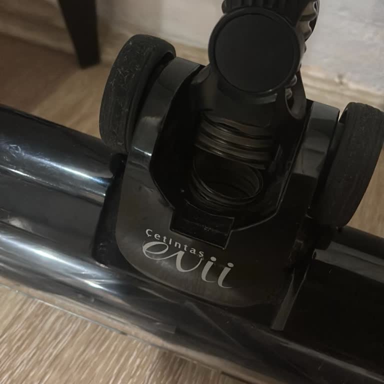 Çetintaş Beyaz Eşya Süpürgenin Emici Başlık Kısmındaki Ara Hortum Yaklaşık 2–3 Ay Önce Yırtıldı