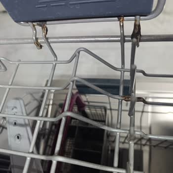 Arçelik Bulaşık Makinesinde Sepet Paslanması Ve Garanti Sonrası Ücretsiz Değişim İsteği