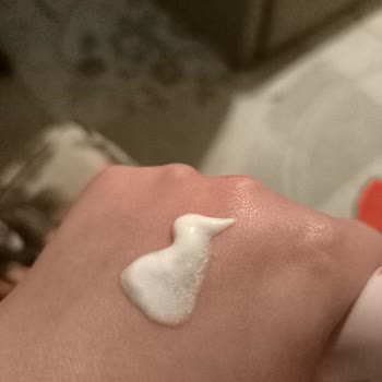 Bioderma Güneş Kremi Kıvamı Ve Kokusu Bozuk, Orijinallik Şüphesi