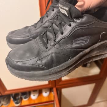 Skechers Deri Ayakkabıda Kısa Sürede Göçük Ve Çökme Çözüm Talebi
