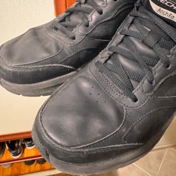 Skechers Deri Ayakkabıda Kısa Sürede Göçük Ve Çökme Çözüm Talebi