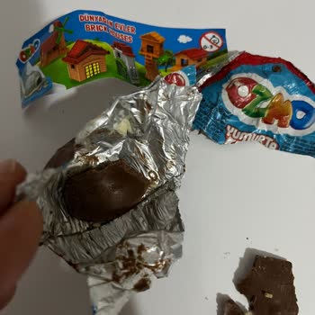 Şölen Sürpriz Yumurtasında Kurtlan Keşfi