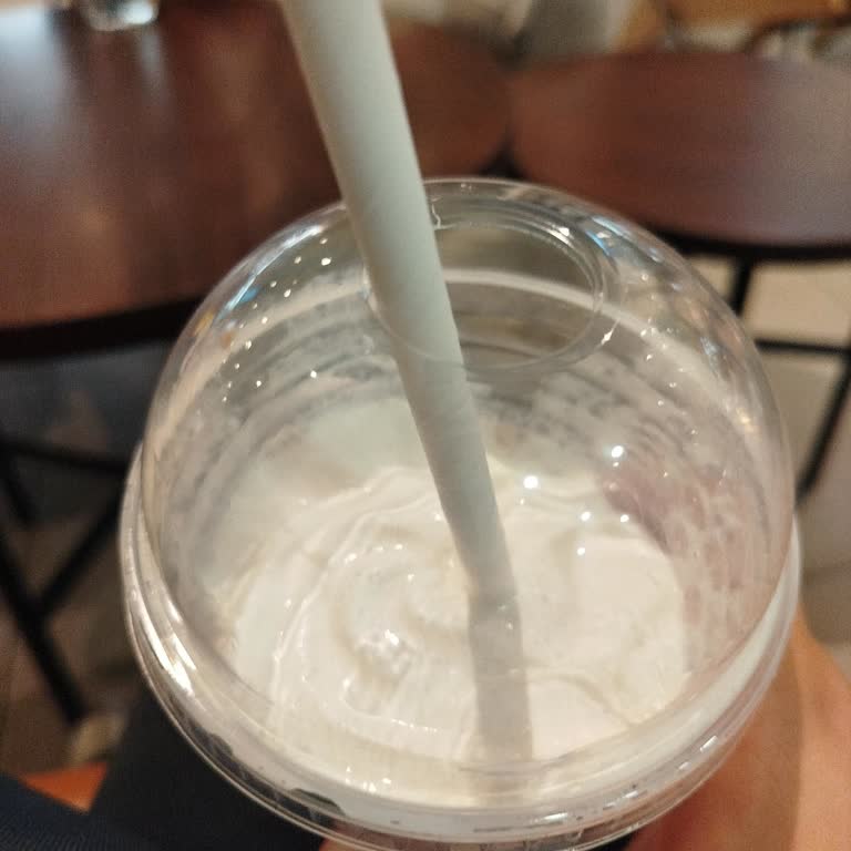 Starbucks Ada Avm Şubesinde Kremalı Ve Çikolata Sosu Eksik Verildi