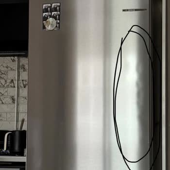 Kronik Kapak Göçüğü Nedeniyle Bosch Buzdolabının Tam Değişimini Talep Ediyorum