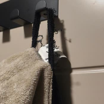 İlk Yıkamada Dikişleri Sökülen Ve Tüy Döken Bornoz Takımına Ücretsiz Değişim Talebi