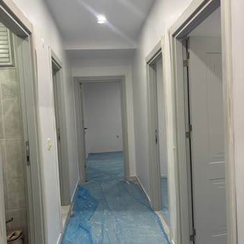 Momento Silan Aydan Boyasında Yetersiz Kapatıcılık Ve Renk Uyuşmazlığı