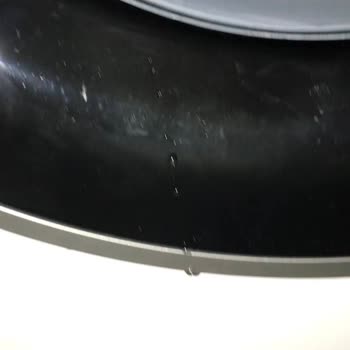 Ek