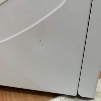 Bosch Kurutma Makinesinde Yan Sacların Hasarlı Olması Ve Değişim Sözünün Tutulmaması