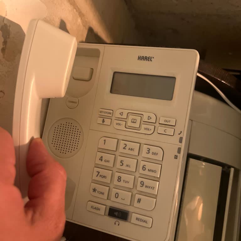 Harran Üniversitesi 5000₺'lik Konaklamada Battaniye, Yorgan Ve Telefon Sorunu