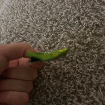 Bind Macaron Şeklinde Dolu Çikolata Paketi Boş Parça Gördüm