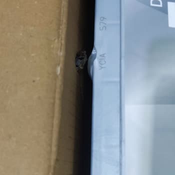 Hasarlı Akü Özensiz Paketleme Ve Satıcı İhmali